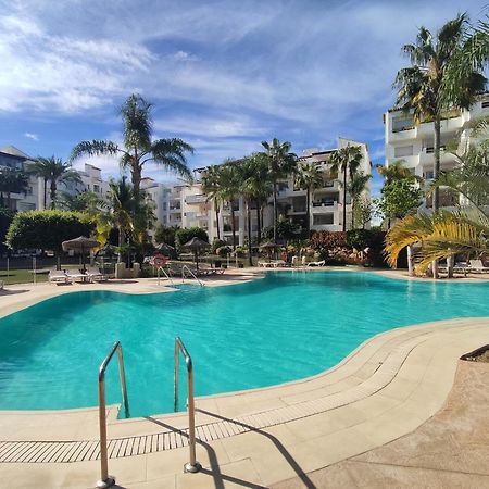 Costalita On The Beach - 3 Bedroom Cosy Apartment Estepona Bagian luar foto