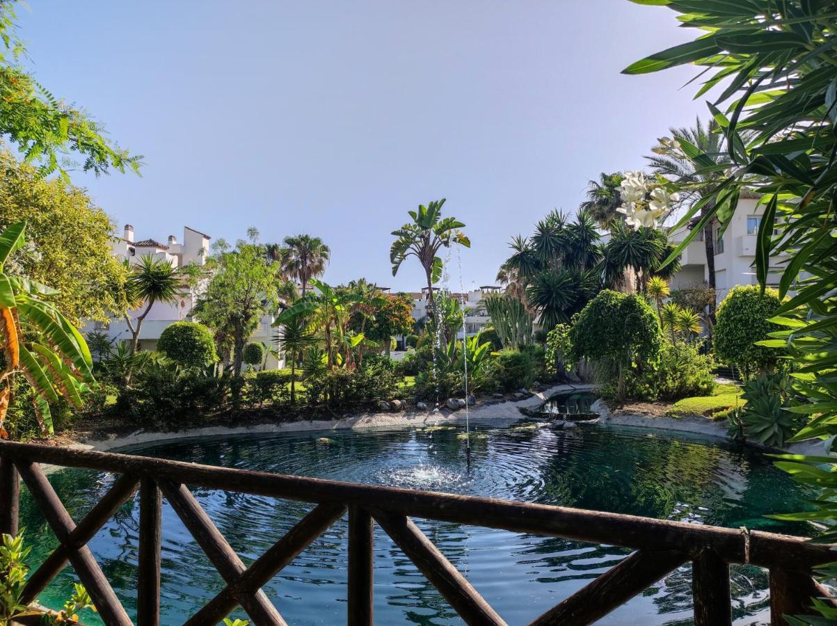 Costalita On The Beach - 3 Bedroom Cosy Apartment Estepona Bagian luar foto