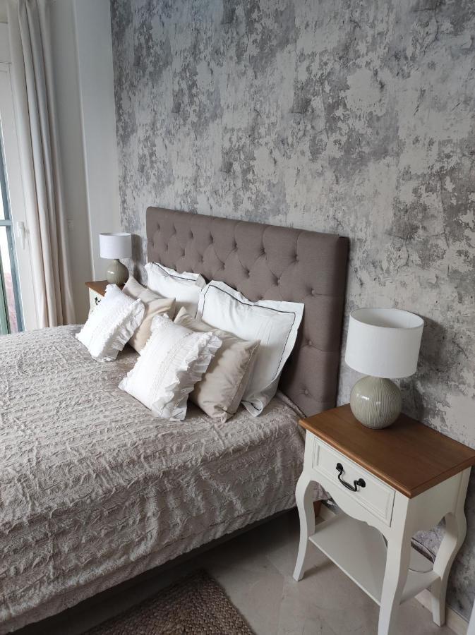 Costalita On The Beach - 3 Bedroom Cosy Apartment Estepona Bagian luar foto
