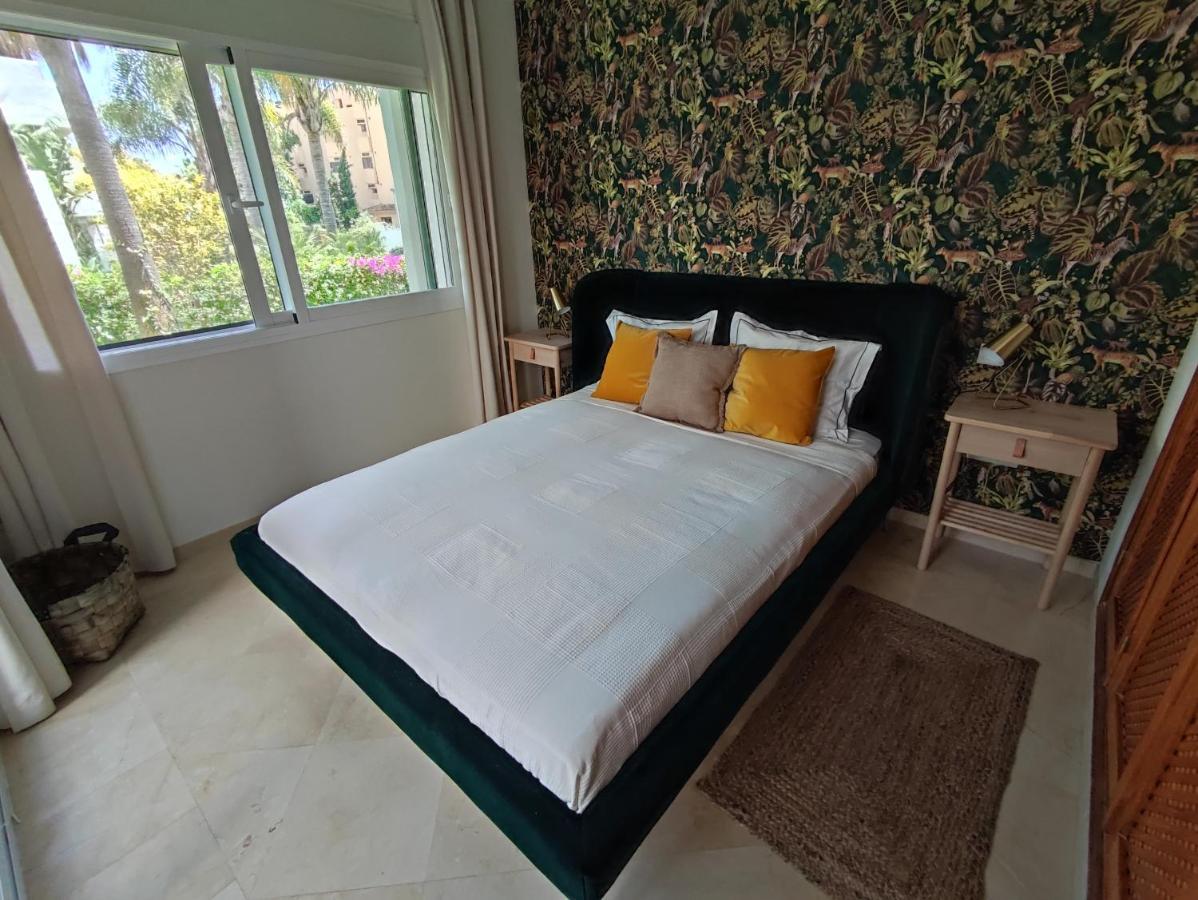 Costalita On The Beach - 3 Bedroom Cosy Apartment Estepona Bagian luar foto
