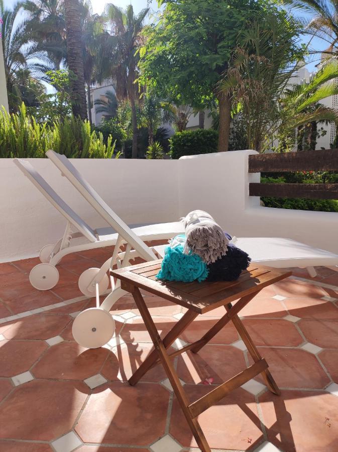 Costalita On The Beach - 3 Bedroom Cosy Apartment Estepona Bagian luar foto